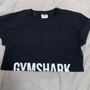 black gymshark crop top size xs